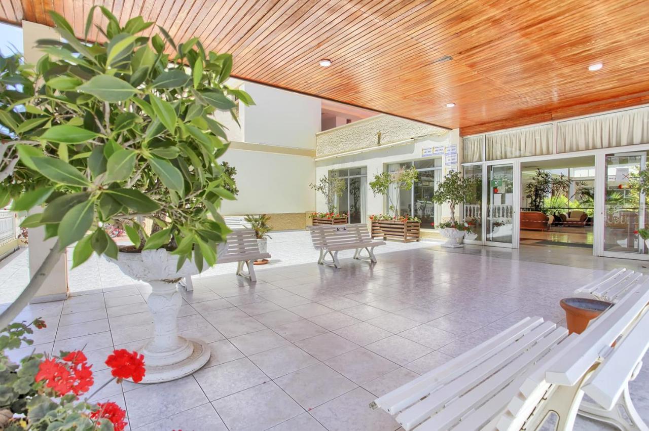 Studio Eldorado In Playa De Las Americas Near The Beach Арона Екстериор снимка